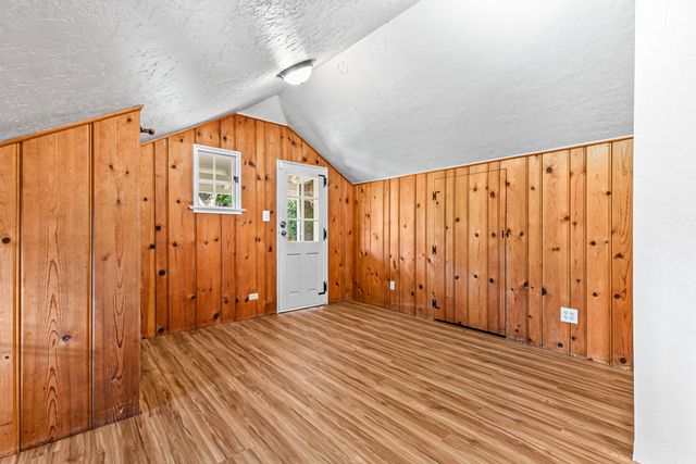 218 Saginaw Drive, Medford, OR 97504