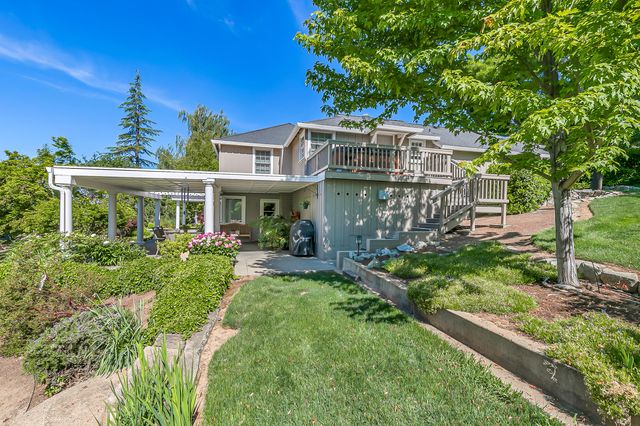 218 Saginaw Drive, Medford, OR 97504