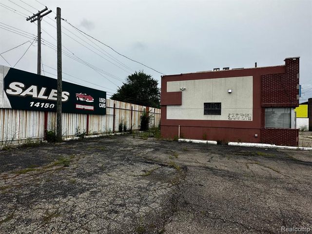 14150 E 8 Mile Road, Detroit, MI 48205