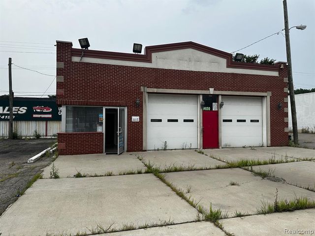 14150 E 8 Mile Road, Detroit, MI 48205