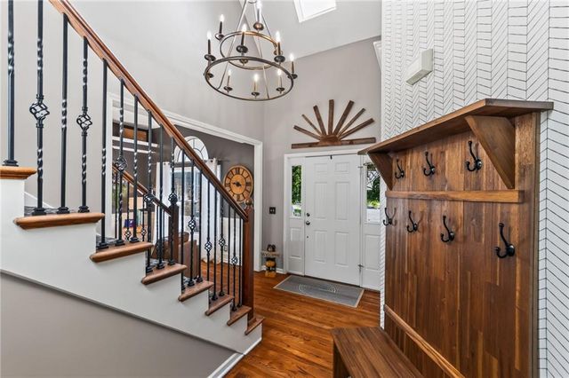 2501 SW Blazing Star Place, Lee's Summit, MO 64081
