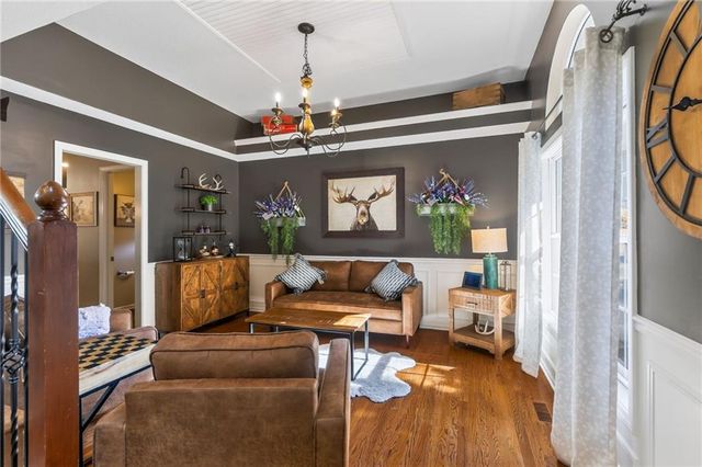 2501 SW Blazing Star Place, Lee's Summit, MO 64081