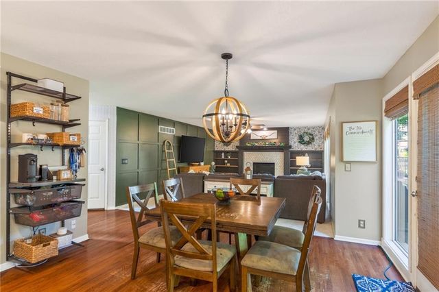 2501 SW Blazing Star Place, Lee's Summit, MO 64081