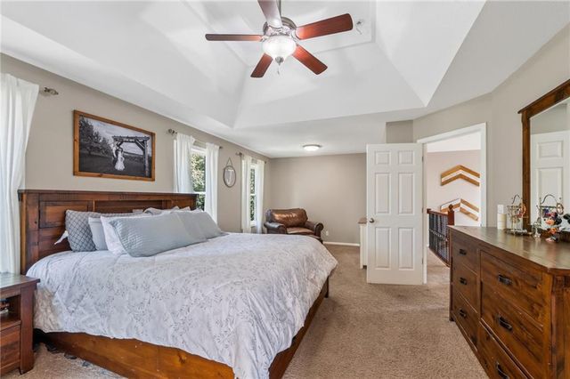 2501 SW Blazing Star Place, Lee's Summit, MO 64081