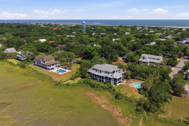 2302 Raven Drive, Sullivans Island, SC 29482