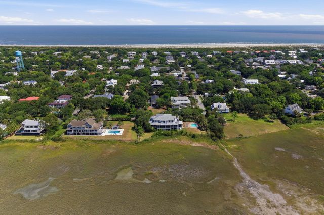 2302 Raven Drive, Sullivans Island, SC 29482
