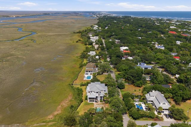2302 Raven Drive, Sullivans Island, SC 29482