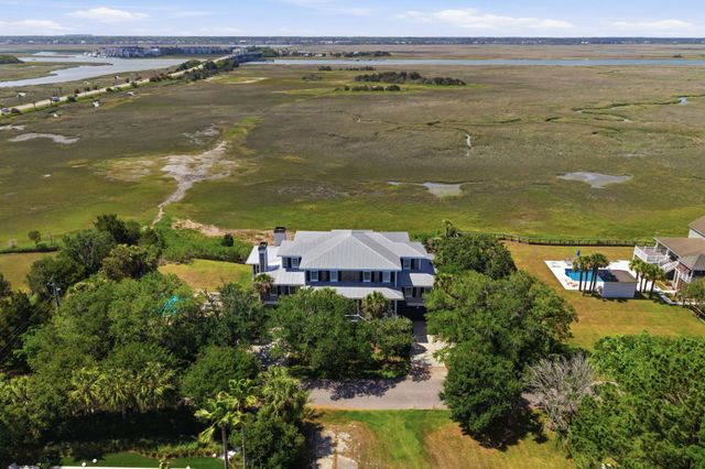 2302 Raven Drive, Sullivans Island, SC 29482