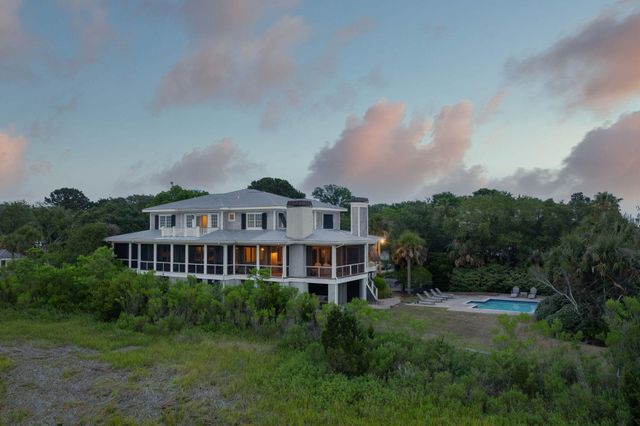 2302 Raven Drive, Sullivans Island, SC 29482