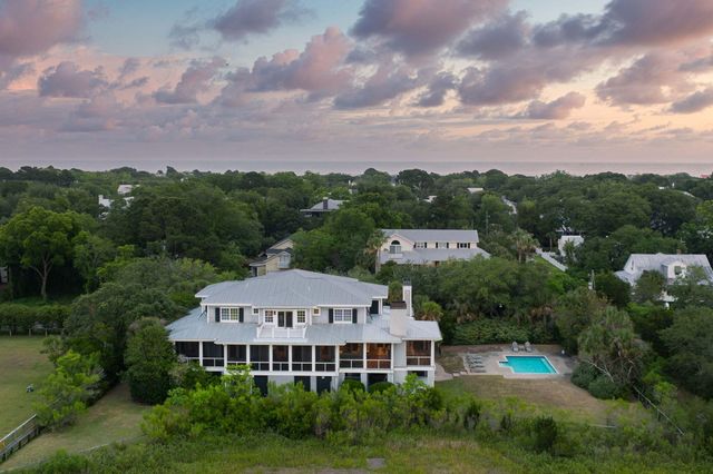 2302 Raven Drive, Sullivans Island, SC 29482