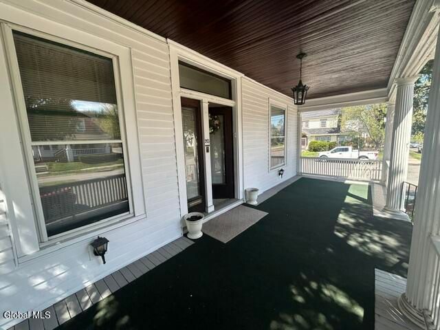243 6th Avenue, Troy, NY 12180