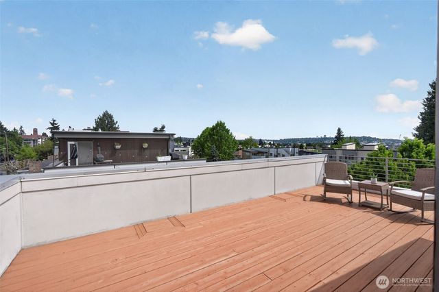 2615 NW 65th Street, Seattle, WA 98117