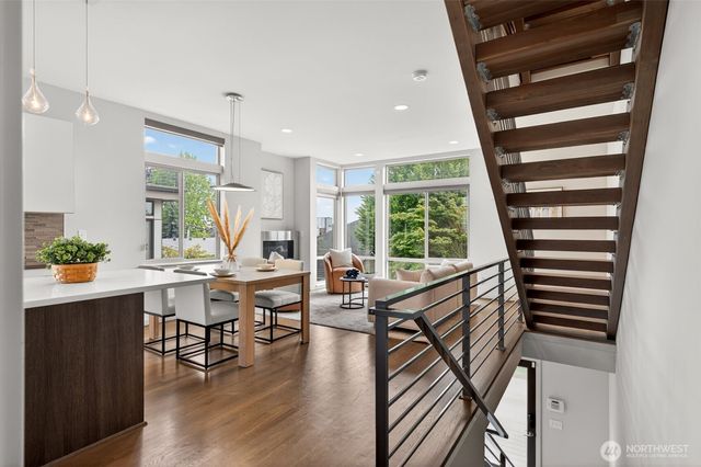 2615 NW 65th Street, Seattle, WA 98117