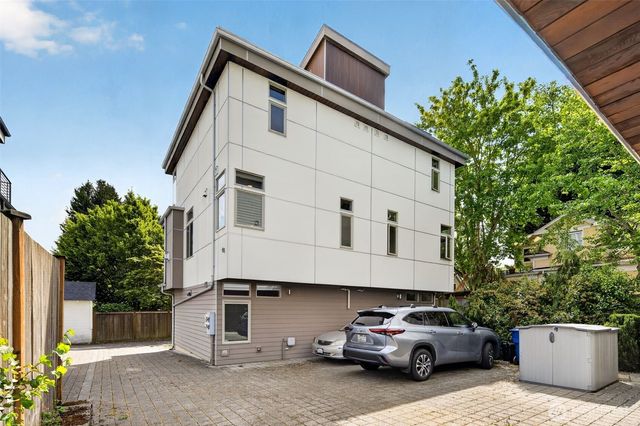 2615 NW 65th Street, Seattle, WA 98117