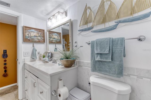 935 OCEAN SHORE BOULEVARD 4040, Ormond Beach, FL 32176