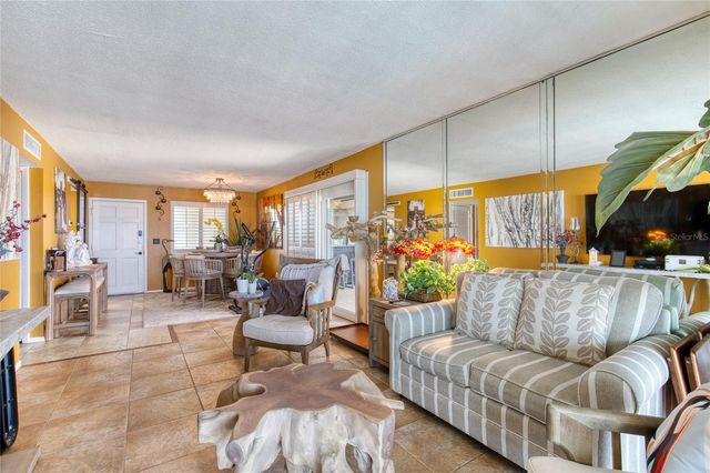 935 OCEAN SHORE BOULEVARD 4040, Ormond Beach, FL 32176