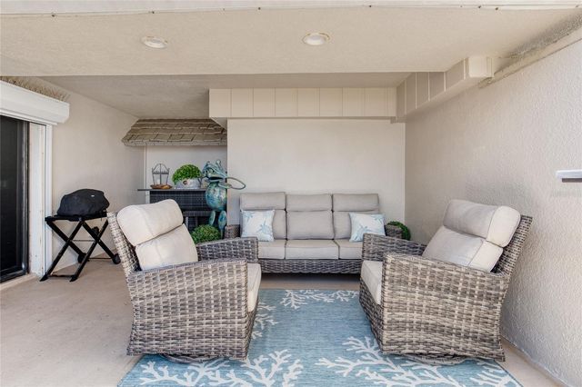 935 OCEAN SHORE BOULEVARD 4040, Ormond Beach, FL 32176