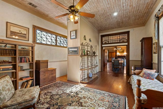 112 N. River Bend Road, Comfort, TX 78013