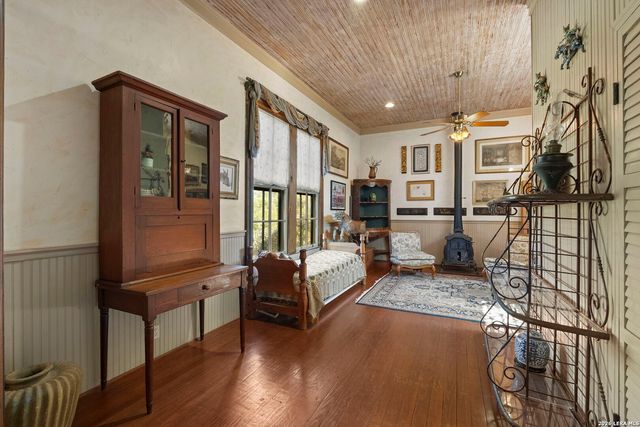 112 N. River Bend Road, Comfort, TX 78013