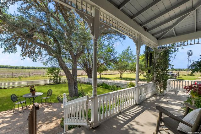 112 N. River Bend Road, Comfort, TX 78013