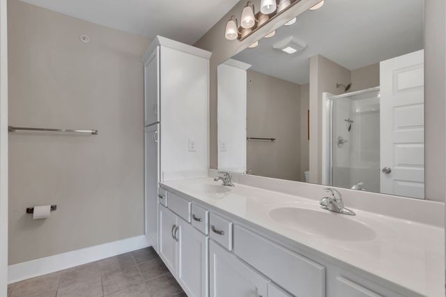 4004 Currant Ct, Spring Hill, TN 37174