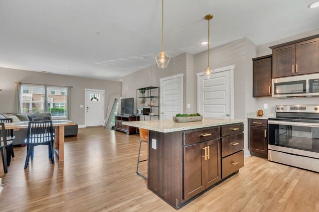 4004 Currant Ct, Spring Hill, TN 37174