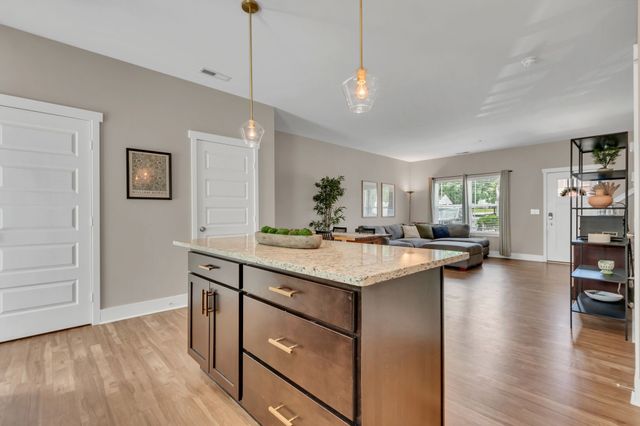 4004 Currant Ct, Spring Hill, TN 37174