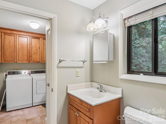 126 Brandon Road, Hendersonville, NC 28739