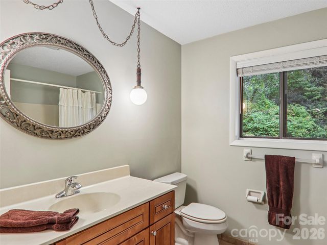 126 Brandon Road, Hendersonville, NC 28739