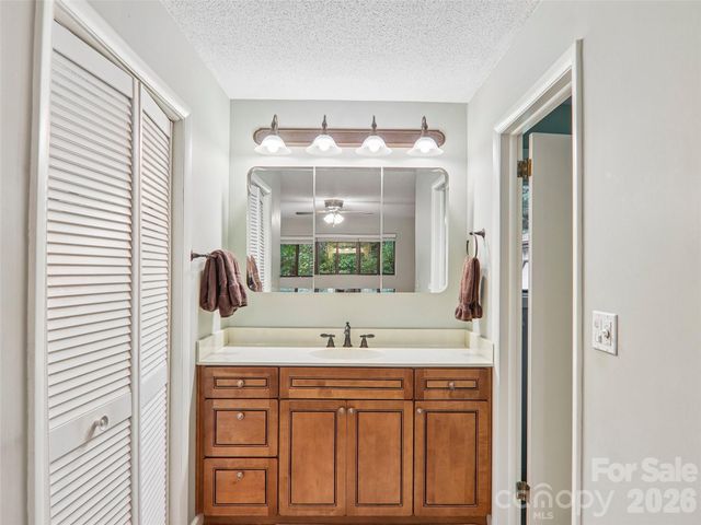 126 Brandon Road, Hendersonville, NC 28739
