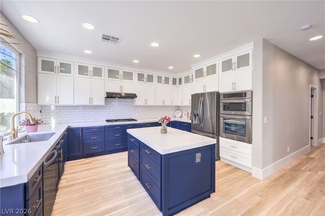 1676 Ravanusa Drive, Henderson, NV 89052