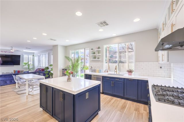 1676 Ravanusa Drive, Henderson, NV 89052