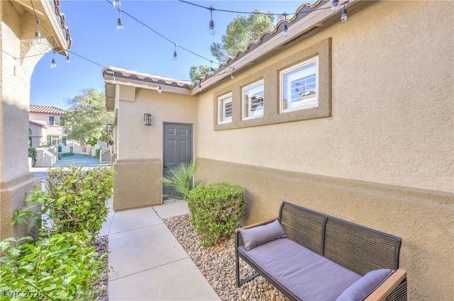 1676 Ravanusa Drive, Henderson, NV 89052