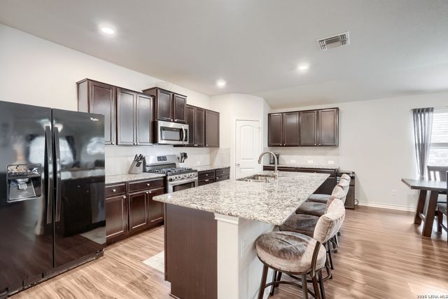 6014 Akin Quay, San Antonio, TX 78261