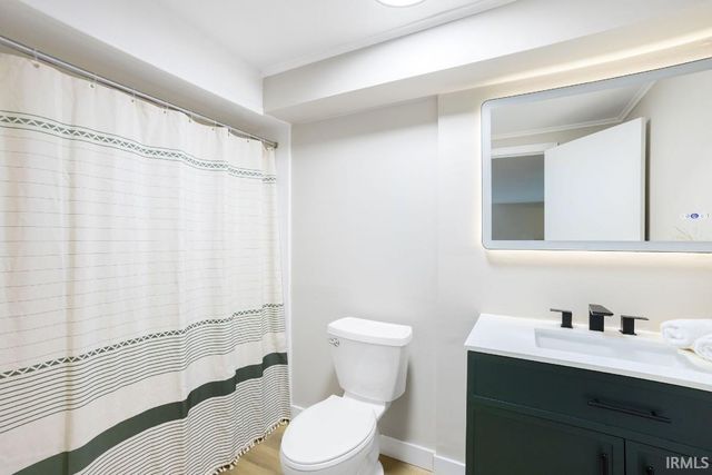 10266 Glenwood Avenue, Osceola, IN 46561