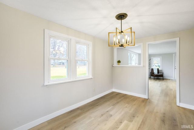 10266 Glenwood Avenue, Osceola, IN 46561