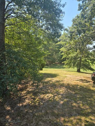 6108 Danburg Road, Danburg, GA 30668