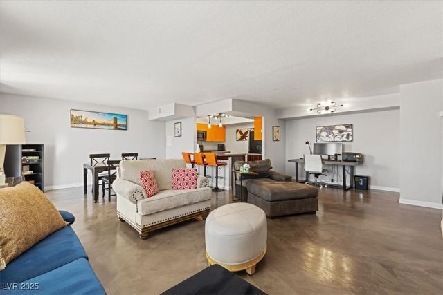 3930 University Center Drive 902, Las Vegas, NV 89119