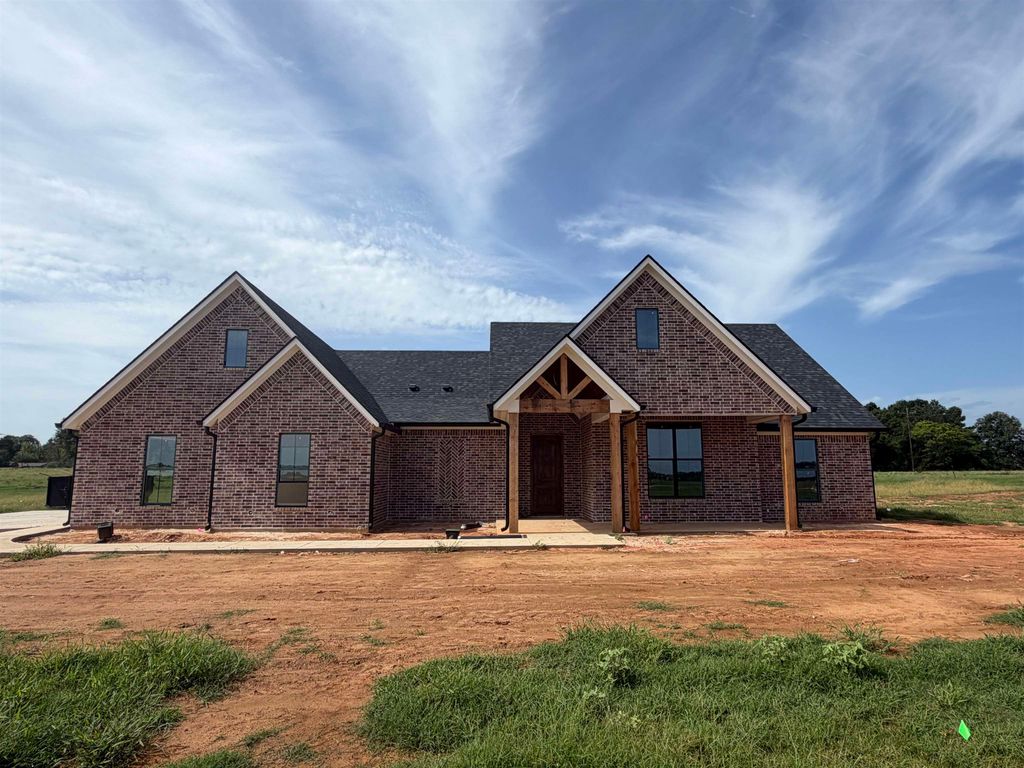 146 Brightside Trail, Kilgore, TX 75662