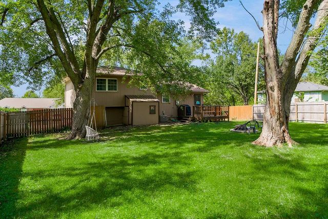 402 N Harrison Street, Spring Hill, KS 66083