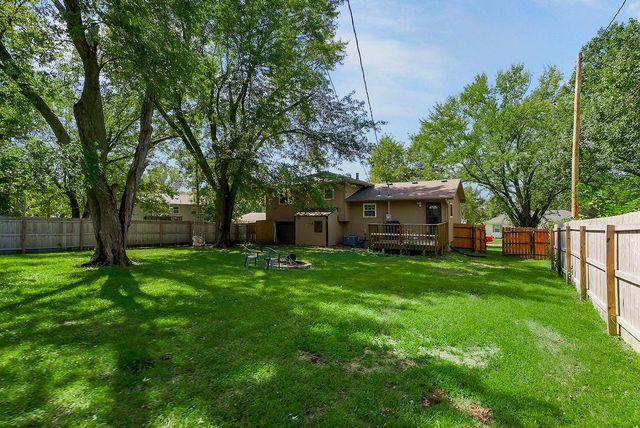402 N Harrison Street, Spring Hill, KS 66083