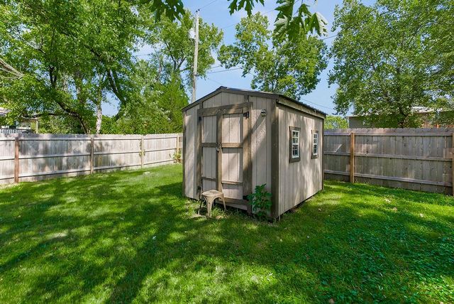 402 N Harrison Street, Spring Hill, KS 66083