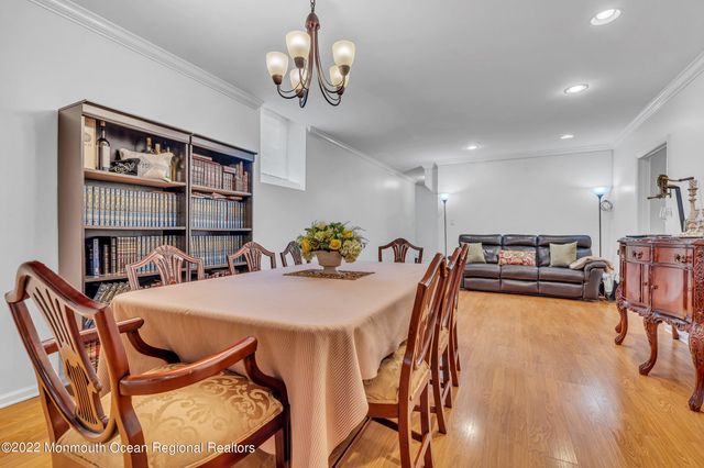 606 W Kennedy Boulevard, Lakewood, NJ 08701