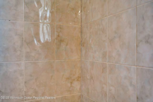 606 W Kennedy Boulevard, Lakewood, NJ 08701