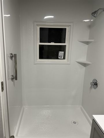 302 W Lincoln Avenue, Ionia, MI 48846