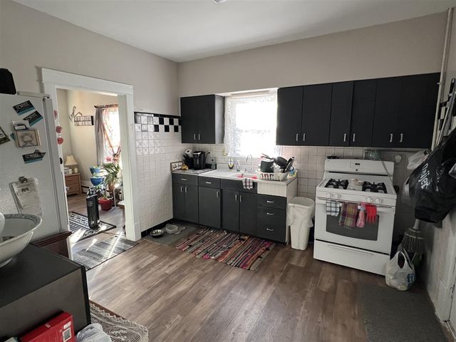 302 W Lincoln Avenue, Ionia, MI 48846