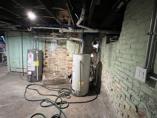 302 W Lincoln Avenue, Ionia, MI 48846