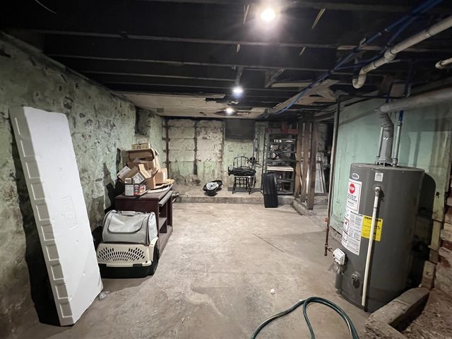 302 W Lincoln Avenue, Ionia, MI 48846