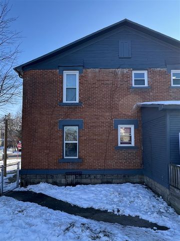 302 W Lincoln Avenue, Ionia, MI 48846