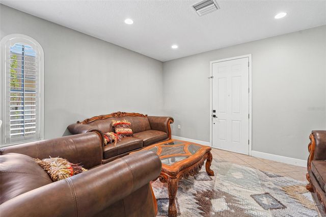 4202 N HOWARD AVENUE, Tampa, FL 33607
